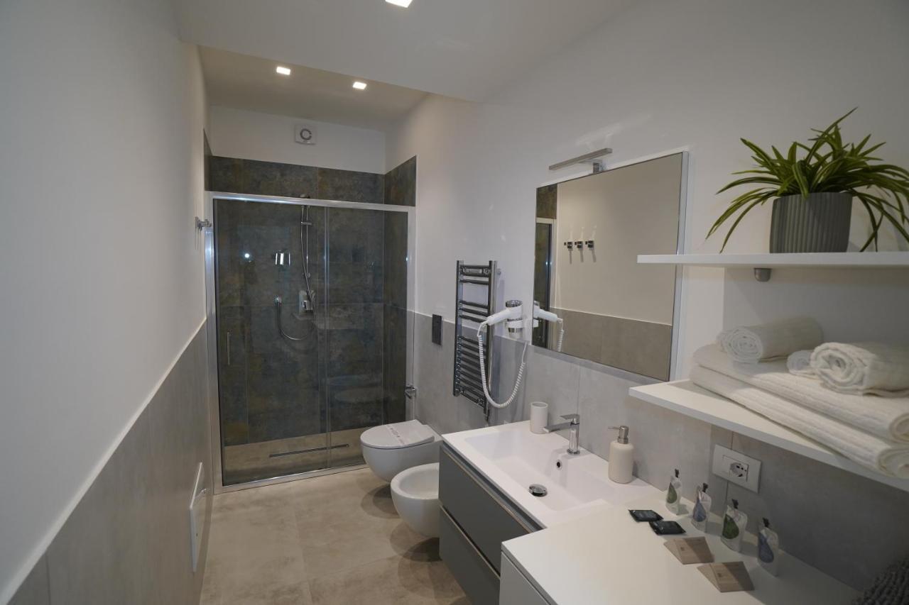 Cosmo 38 Luxury Apartments Neapel Exterior foto